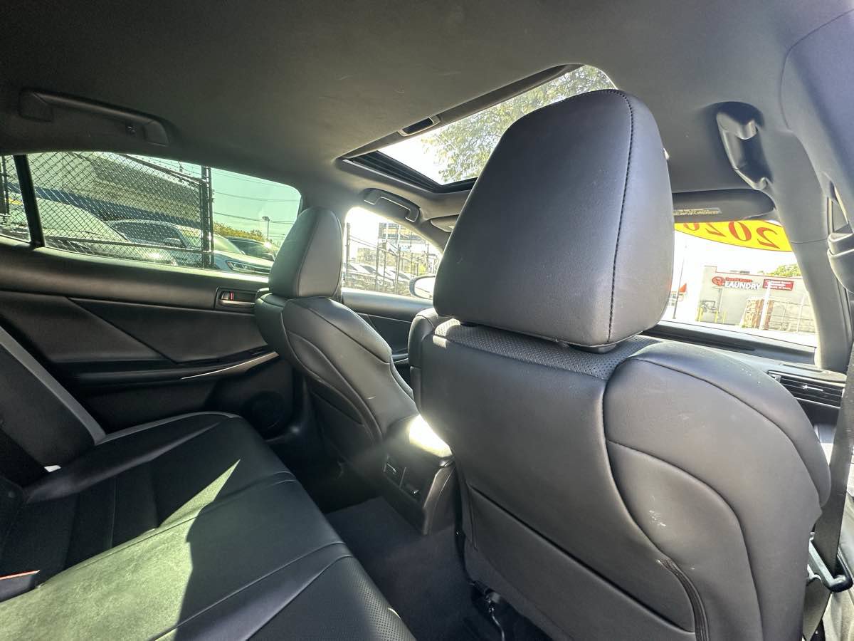Used 2020 Lexus IS 350 F Sport w/ Blackline Edition AWD/4WD image 39