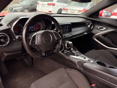 Used 2019 Chevrolet Camaro LT image 13