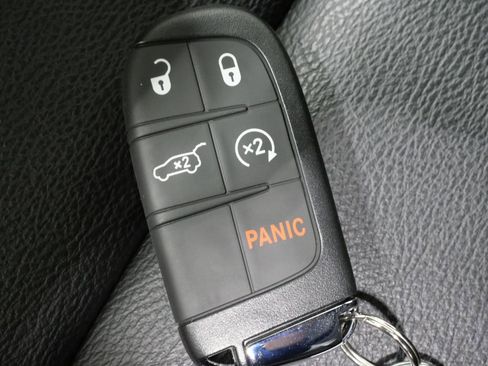 New 2026 Jeep Compass Limited image 28