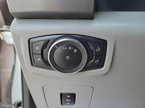 Used 2017 Ford F150 XLT w/ Equipment Group 301A Mid AWD/4WD image 23