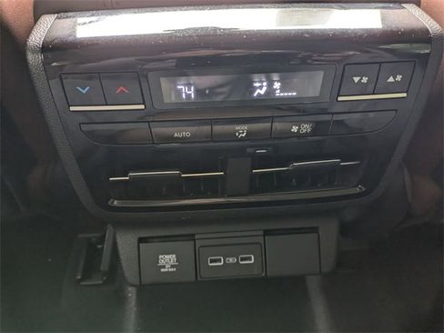 Certified 2023 Acura MDX SH-AWD w/ Technology Package image 25