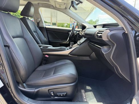 Used 2015 Lexus IS 250 AWD w/ Navigation System Package image 7