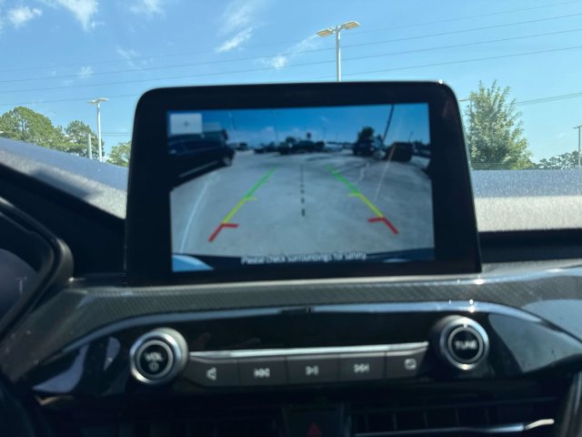 Used 2025 Ford Escape ST-Line FWD image 32