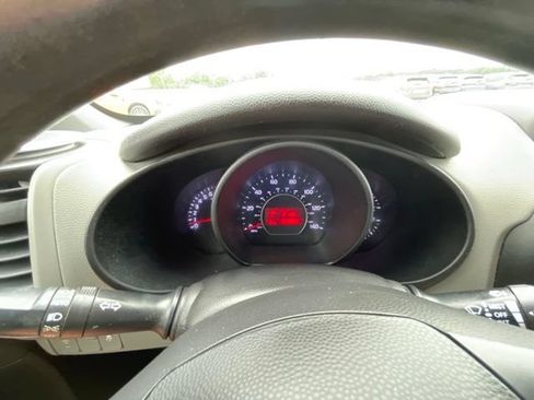 Used 2016 Kia Soul w/ Convenience Package FWD image 31