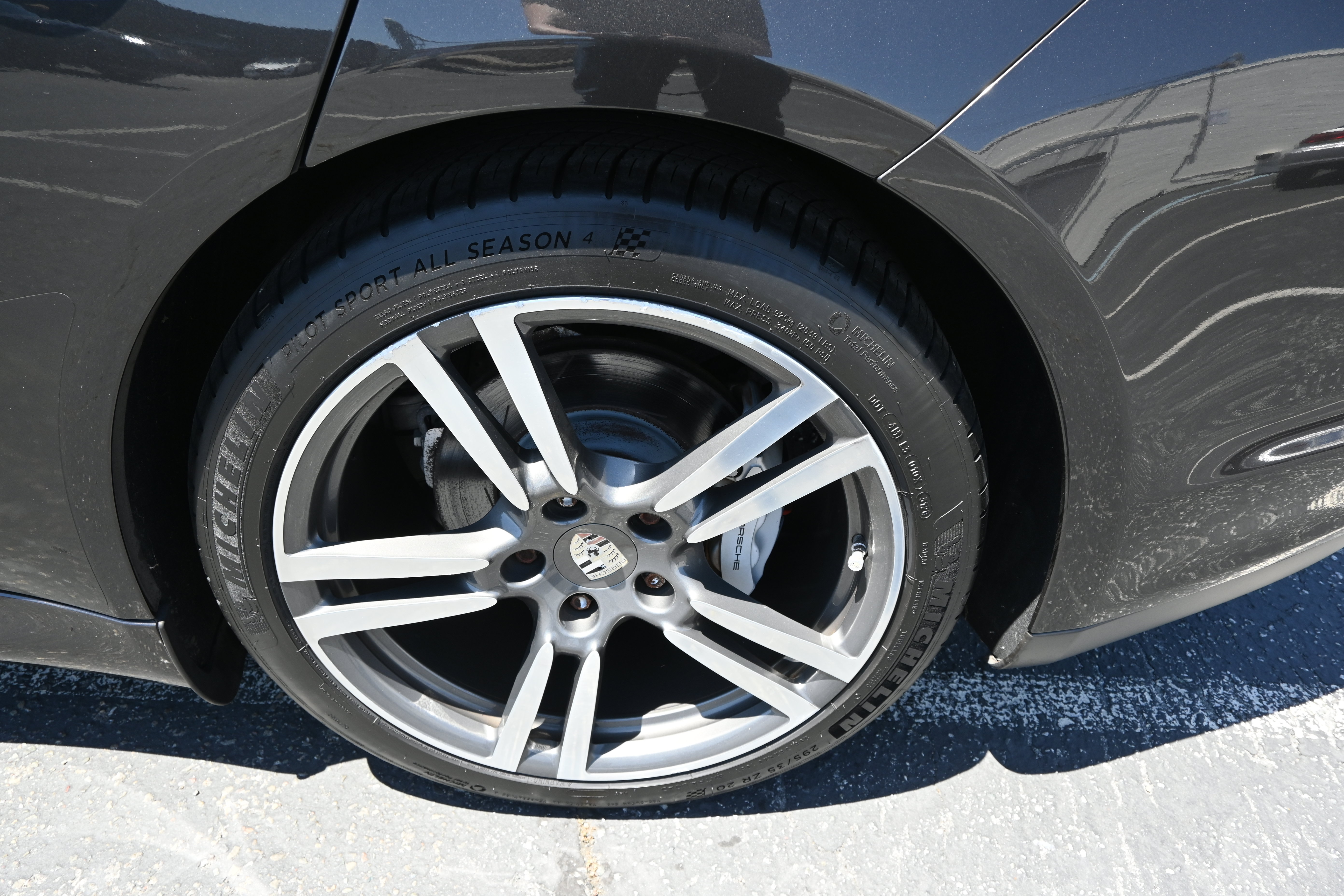 Used 2011 Porsche Panamera S RWD image 29