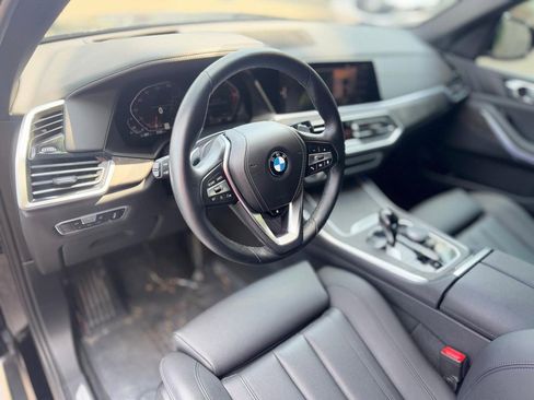 Used 2022 BMW X5 xDrive40i w/ Premium Package image 13