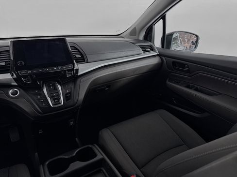 Certified 2024 Honda Odyssey EX image 22
