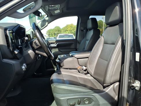 Certified 2024 GMC Sierra 1500 SLT image 19