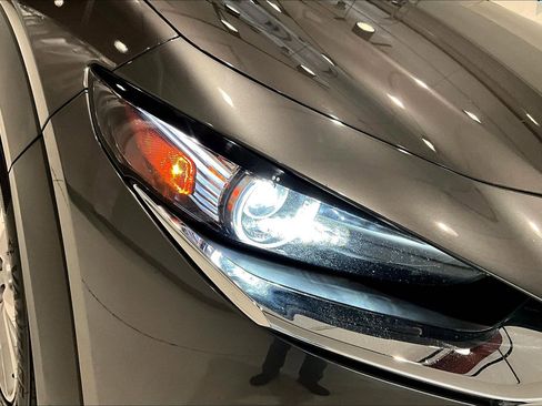 Used 2021 MAZDA CX-30 AWD 2.5 S w/ Premium Package image 32