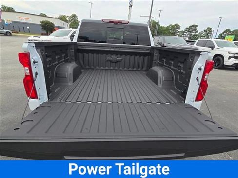 New 2026 Chevrolet Silverado 1500 High Country AWD/4WD image 31