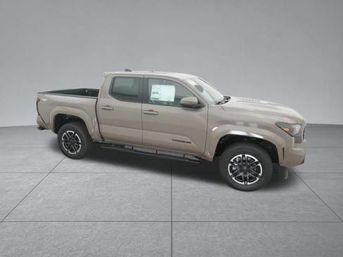 Used 2026 Toyota Tacoma TRD Sport RWD image 15