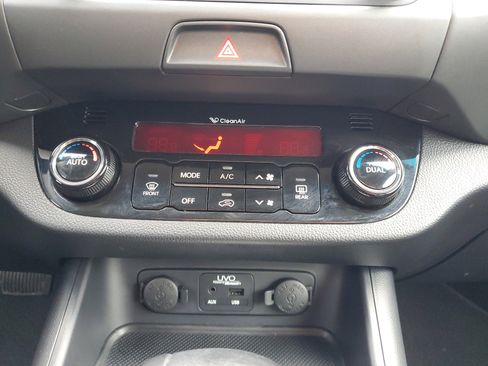 Used 2012 Kia Sportage SX w/ SX Premium Pkg image 34