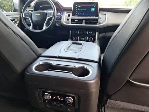 Used 2022 Chevrolet Tahoe LT w/ Luxury Package RWD image 30