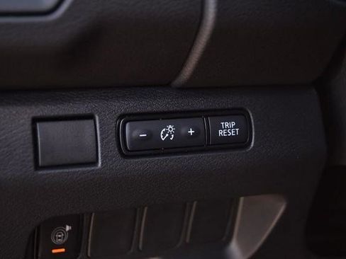 New 2026 Nissan Frontier S image 11