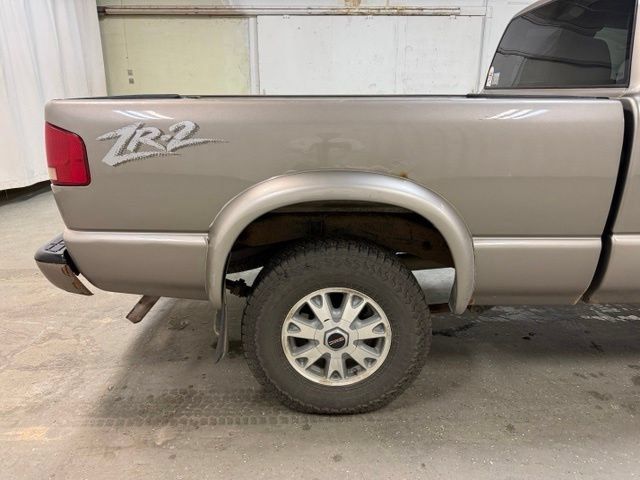 Used 2003 GMC Sonoma SLS w/ SLS Preferred Equipment Group AWD/4WD image 5