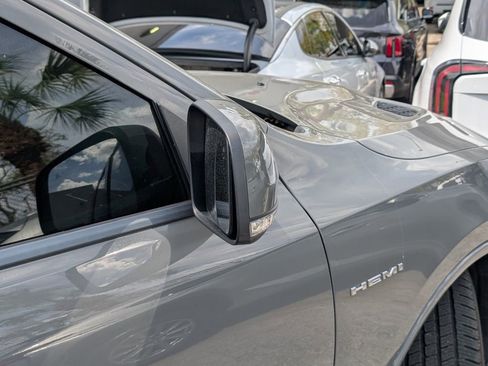 Used 2022 Dodge Durango R/T image 16