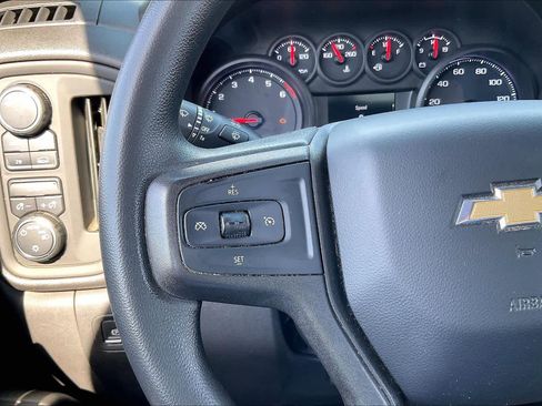 Used 2020 Chevrolet Silverado 1500 Custom w/ Custom Value Package AWD/4WD image 23