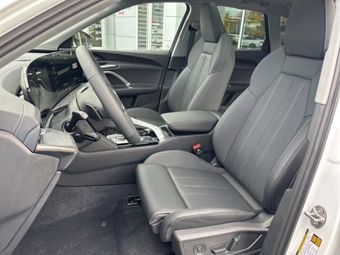 New 2025 Audi Q5 Premium Plus image 9