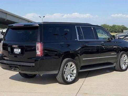 Used 2018 GMC Yukon XL SLT w/ Premium Edition AWD/4WD image 6