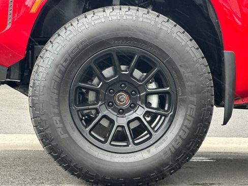 Used 2022 Nissan Frontier S w/ Technology Package image 24