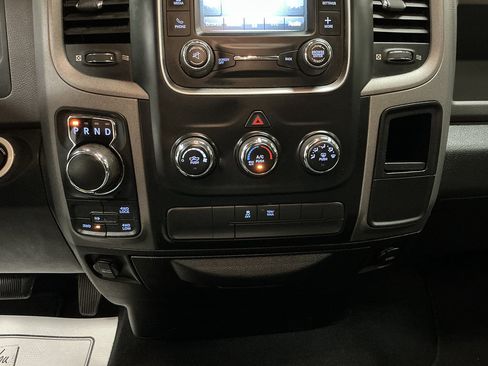 Used 2015 RAM 1500 Express w/ Black Ram 1500 Express Group AWD/4WD image 20