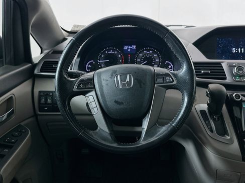 Used 2014 Honda Odyssey EX-L image 17