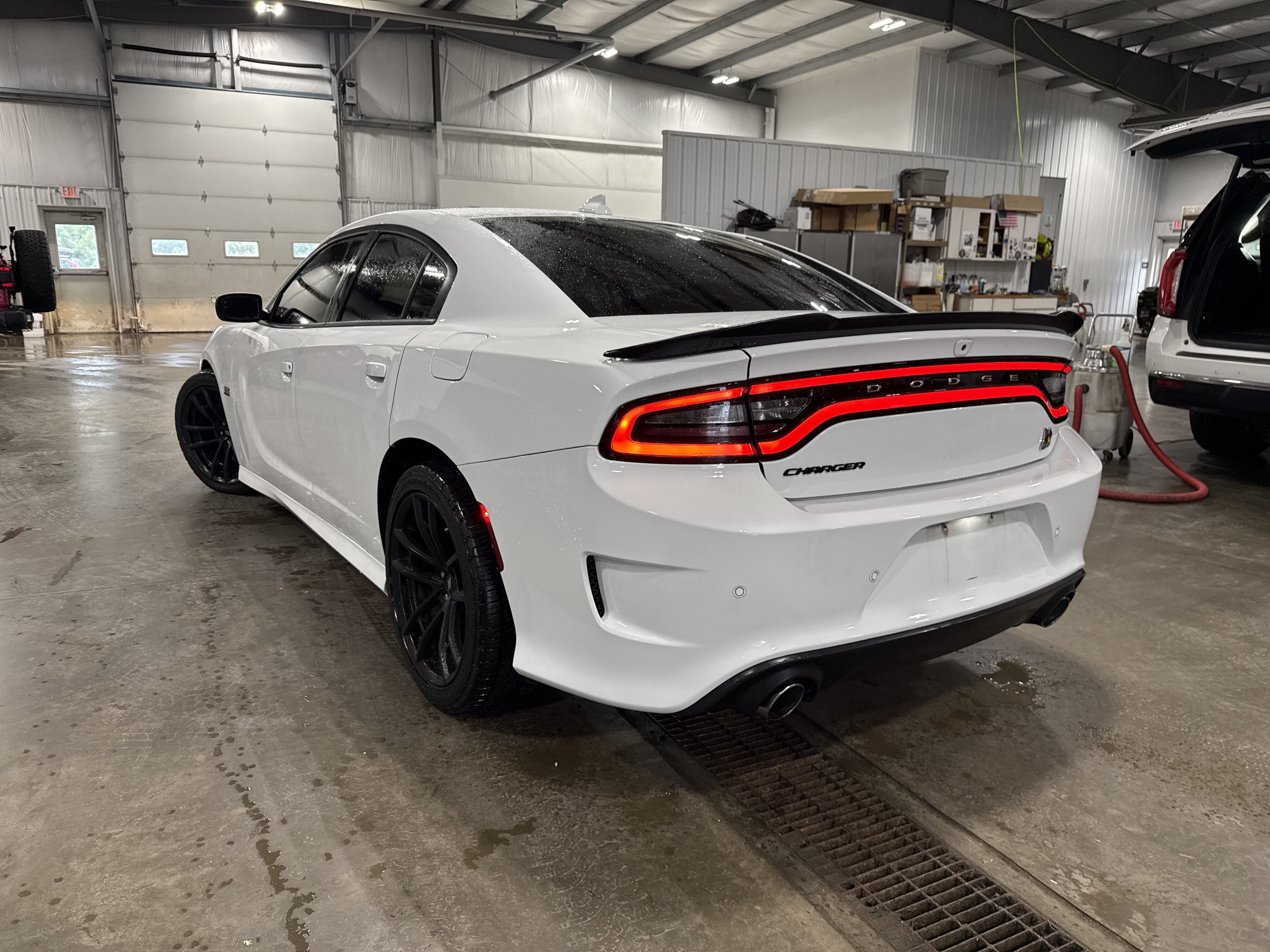 Used 2020 Dodge Charger Scat Pack w/ Dynamics Package RWD image 4