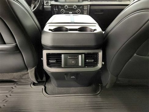 Used 2025 Ford F250 Platinum image 33