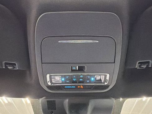 Used 2024 Ford F150 Lariat AWD/4WD image 34