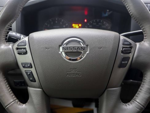 Used 2021 Nissan NV 3500 SL RWD image 21