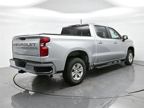 Used 2021 Chevrolet Silverado 1500 LT image 7