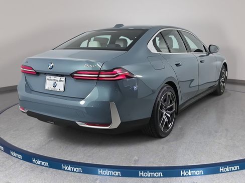New 2026 BMW 530i xDrive w/ Premium Package AWD/4WD image 5