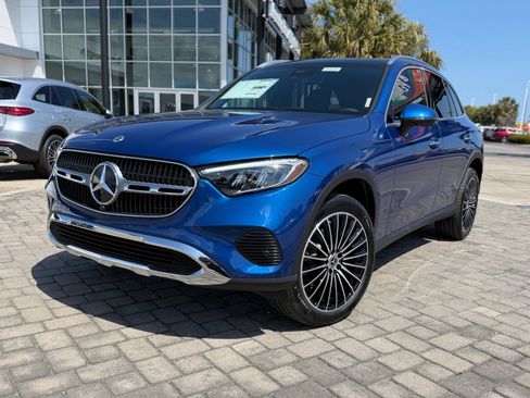 New 2026 Mercedes-Benz GLC 300 image 1