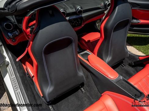 Used 2022 Ferrari Portofino M RWD image 30