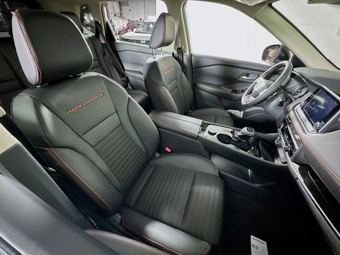 New 2026 Nissan Rogue SV image 35