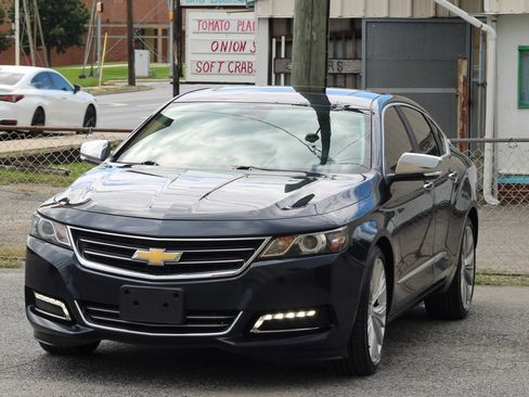 Used 2014 Chevrolet Impala LTZ FWD image 3