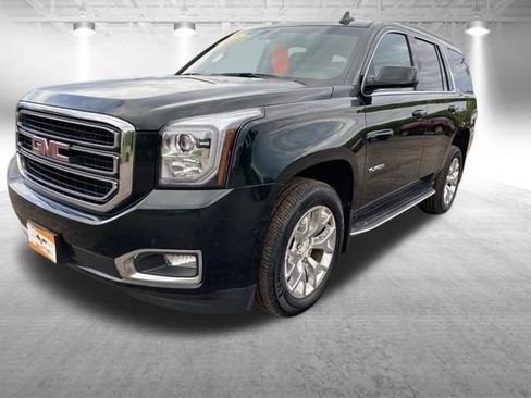 Used 2016 GMC Yukon SLT w/ Open Road Package AWD/4WD image 12