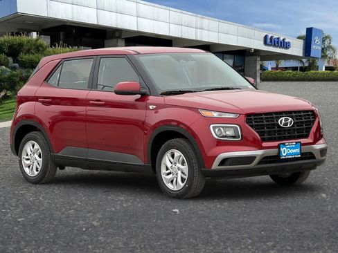 New 2026 Hyundai Venue SE image 9