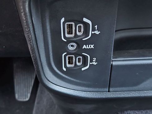 New 2025 RAM 2500 Tradesman image 29