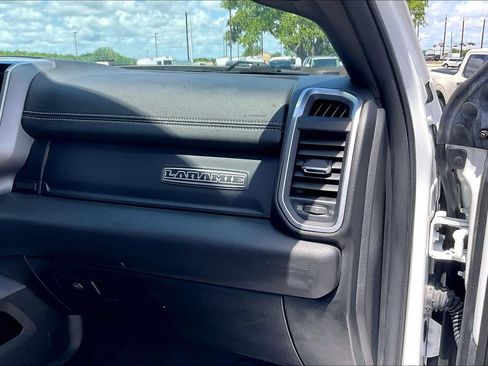 Used 2022 RAM 2500 Laramie w/ Night Edition AWD/4WD image 23