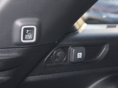 Used 2023 Jeep Grand Cherokee Altitude image 35