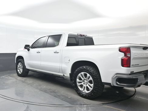 Used 2022 Chevrolet Silverado 1500 LTZ w/ LTZ Premium Package AWD/4WD image 4