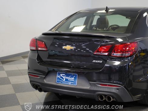 Used 2014 Chevrolet SS RWD image 27