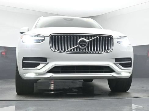 Used 2024 Volvo XC90 B6 Ultimate w/ Protection Package Premier AWD/4WD image 11
