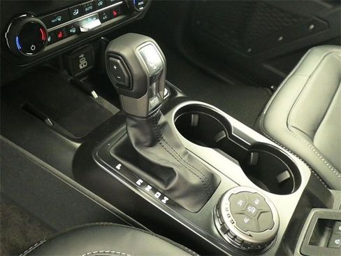 New 2026 Ford Bronco Outer Banks image 18