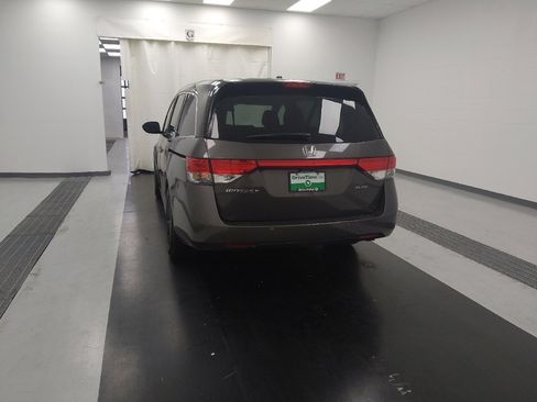 Used 2016 Honda Odyssey Touring Elite image 6