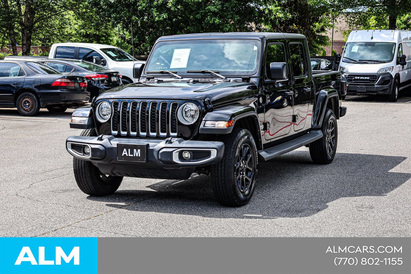 Used 2023 Jeep Gladiator Overland AWD/4WD image 3