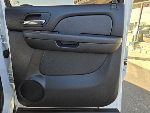 Used 2008 GMC Sierra 1500 SLT w/ SLT Preferred Package image 16