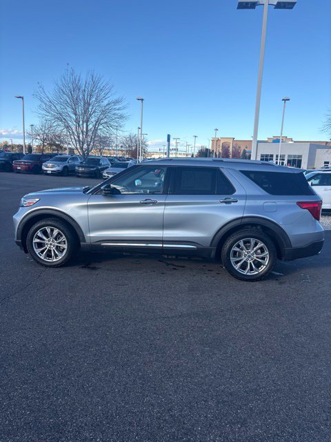 Used 2020 Ford Explorer Limited AWD/4WD image 8