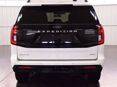 Used 2025 Ford Expedition Max Active image 6